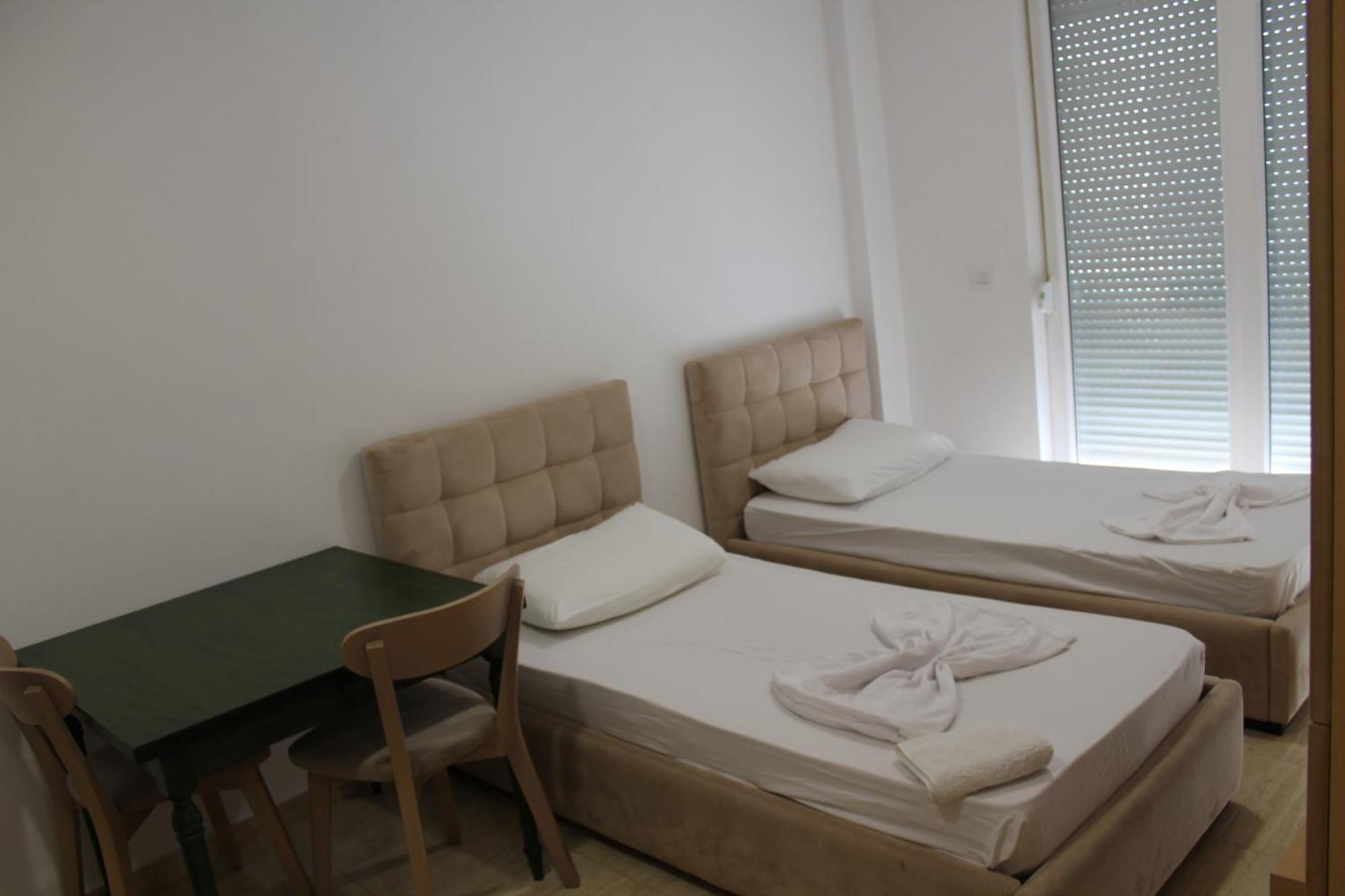 Blue Apartments & Hotel Shëngjin Εξωτερικό φωτογραφία
